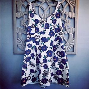 🍷Maison Jules floral dress w/ Parisian twist🍷